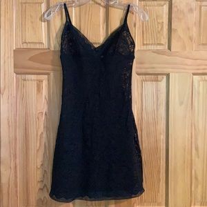 VS Full Sheer Lace Slip